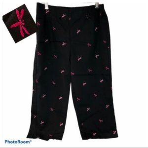 Dragonfly capris Size 8 black and pink